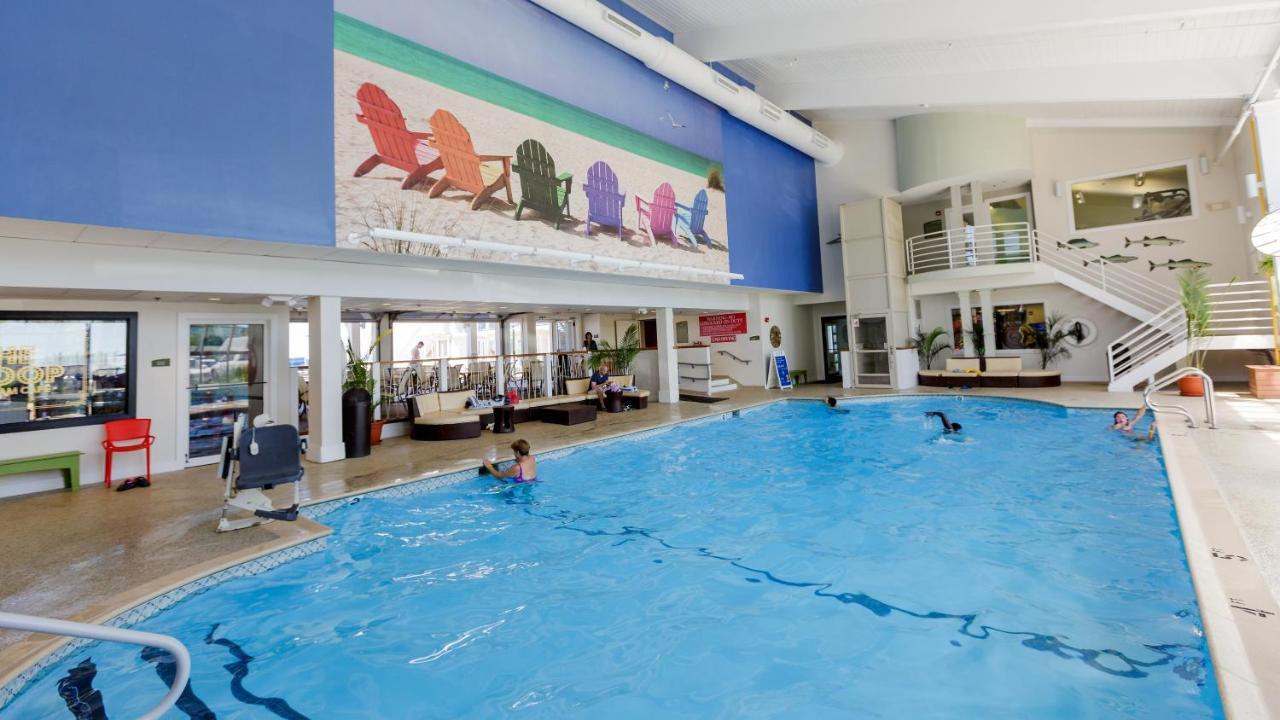 Sea Crest Beach Resort Falmouth Eksteriør billede