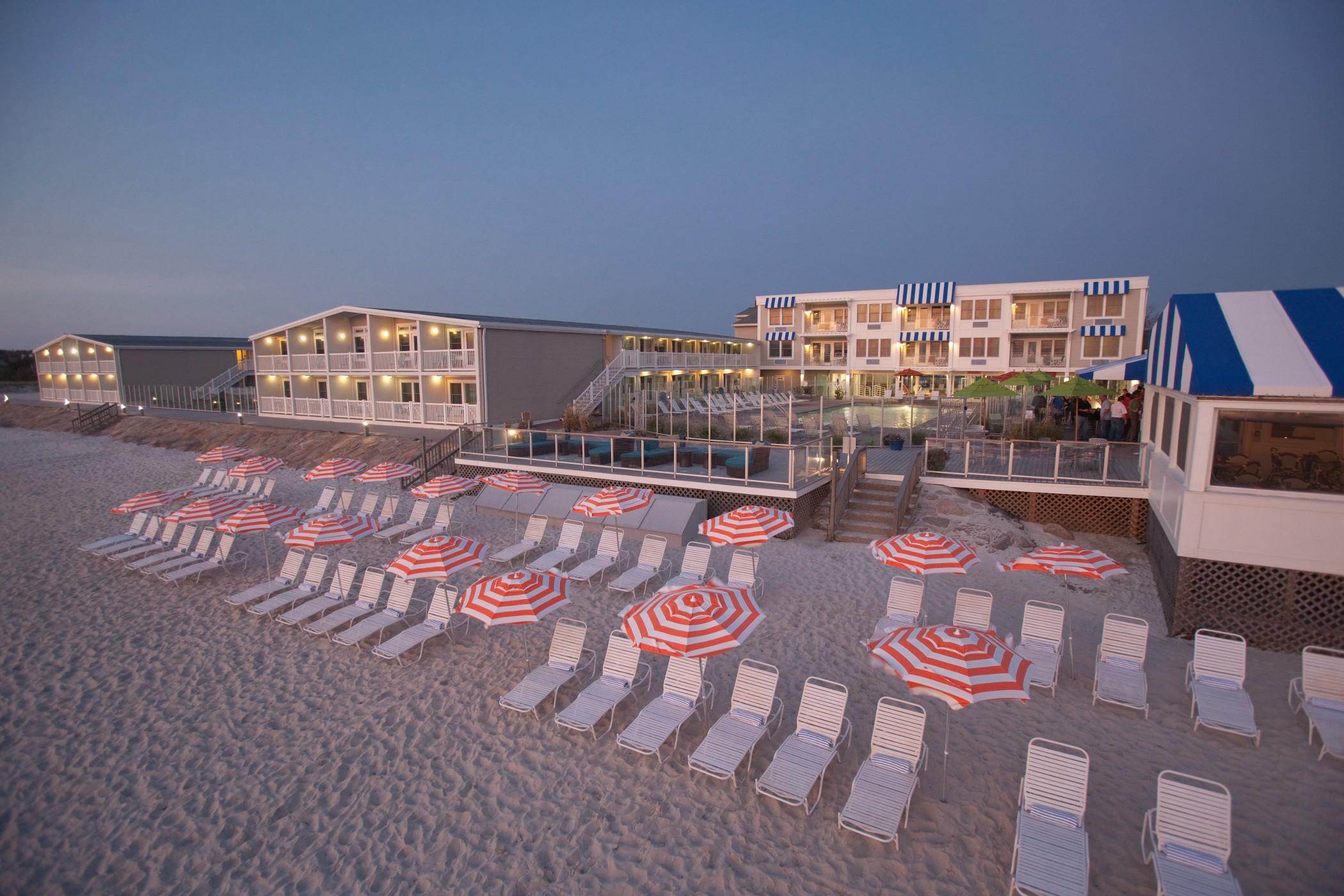 Sea Crest Beach Resort Falmouth Eksteriør billede